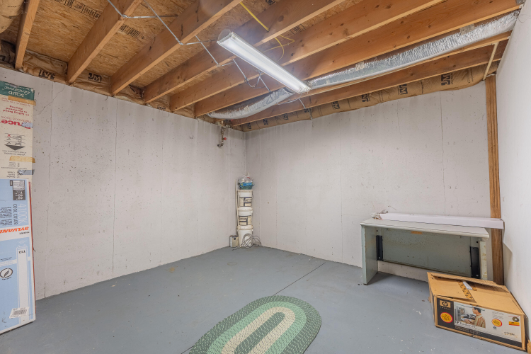 Listing Image 49