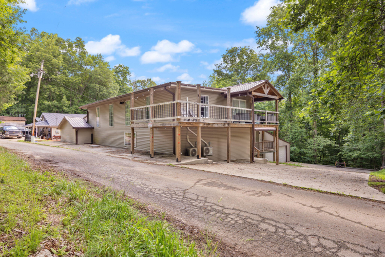 Listing Image 48