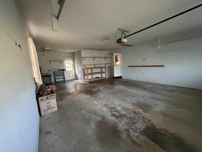 Listing Image 30