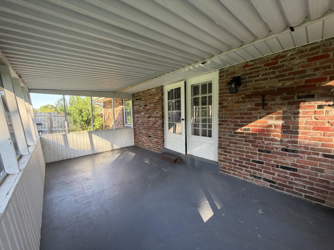 Listing Image 33