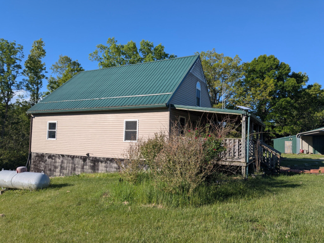Listing Image 4