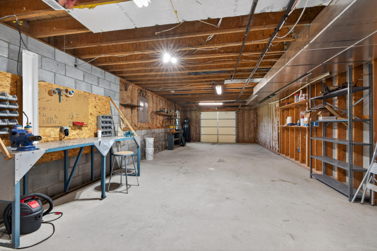 Listing Image 51
