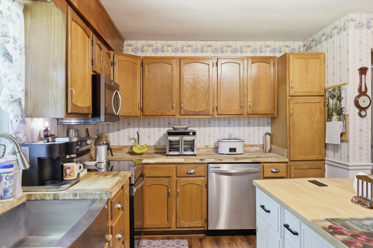 Listing Image 13