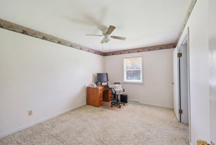 Listing Image 25