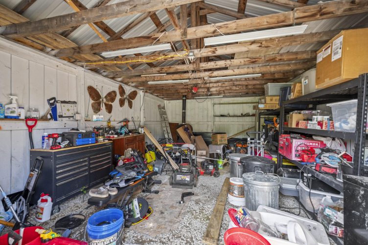 Listing Image 40