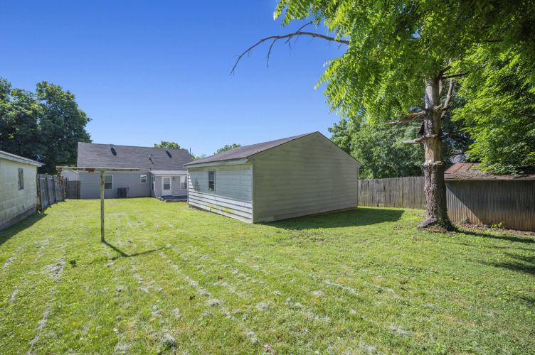 Listing Image 35