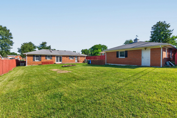 Listing Image 23