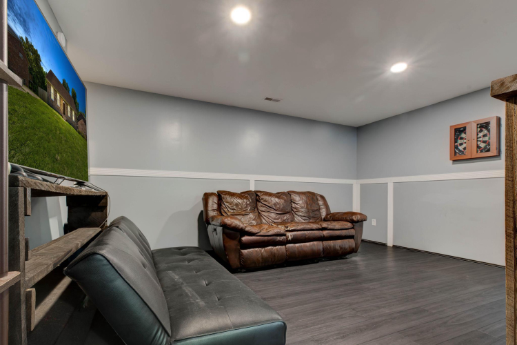 Listing Image 20