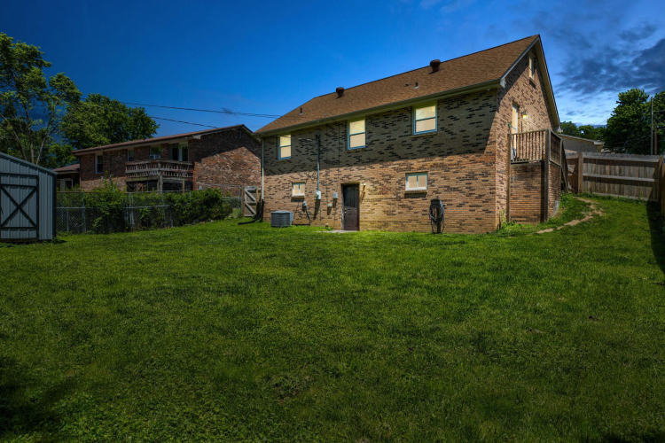 Listing Image 23