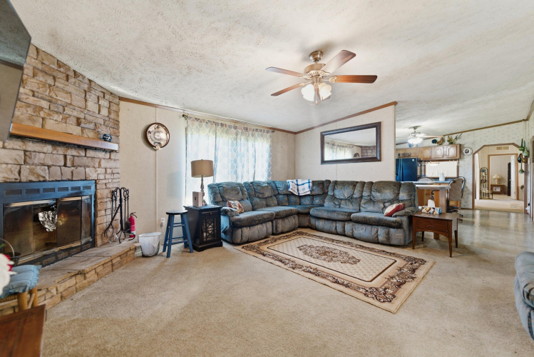 Listing Image 24