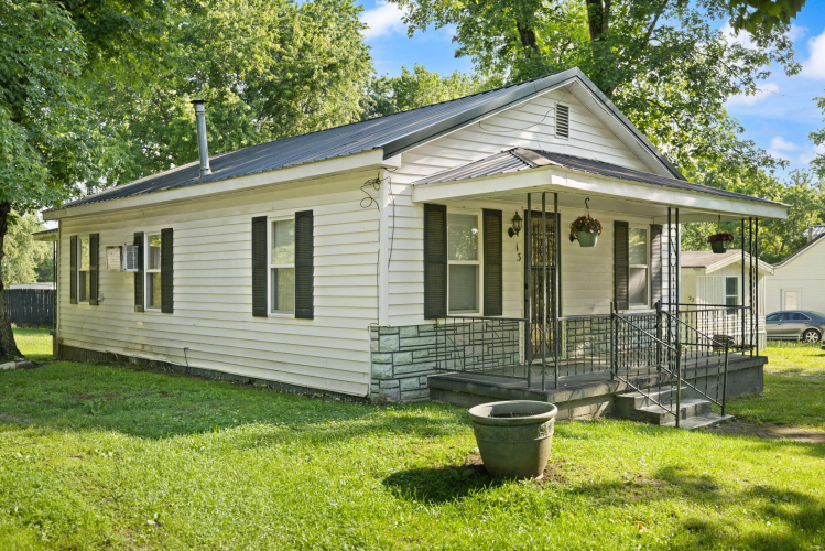 Listing Image 2