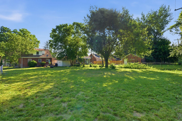Listing Image 35