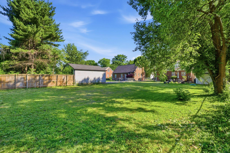 Listing Image 39