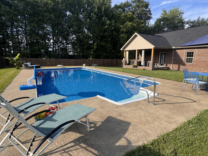 Listing Image 38