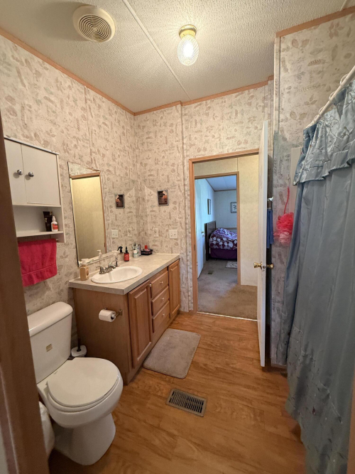 Listing Image 38