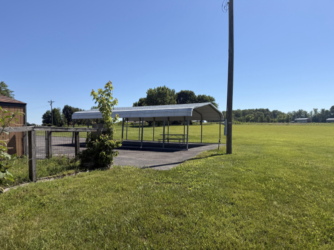 Listing Image 48