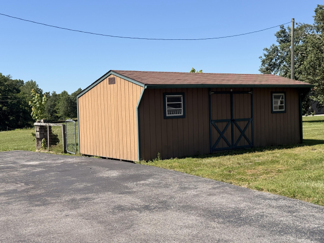Listing Image 9