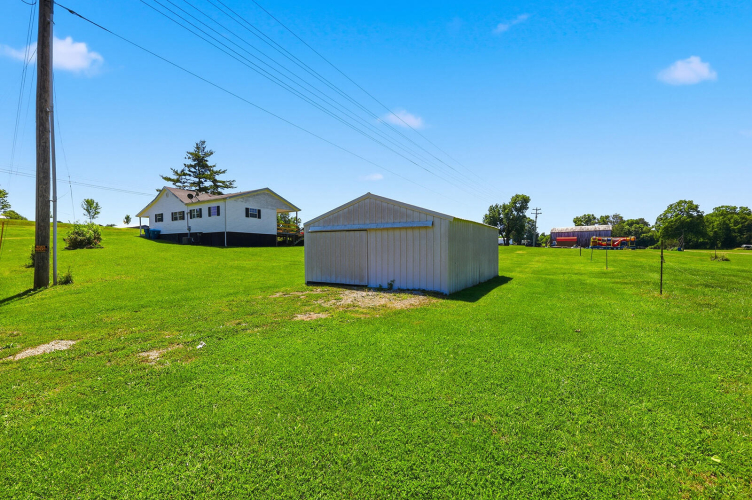 Listing Image 40