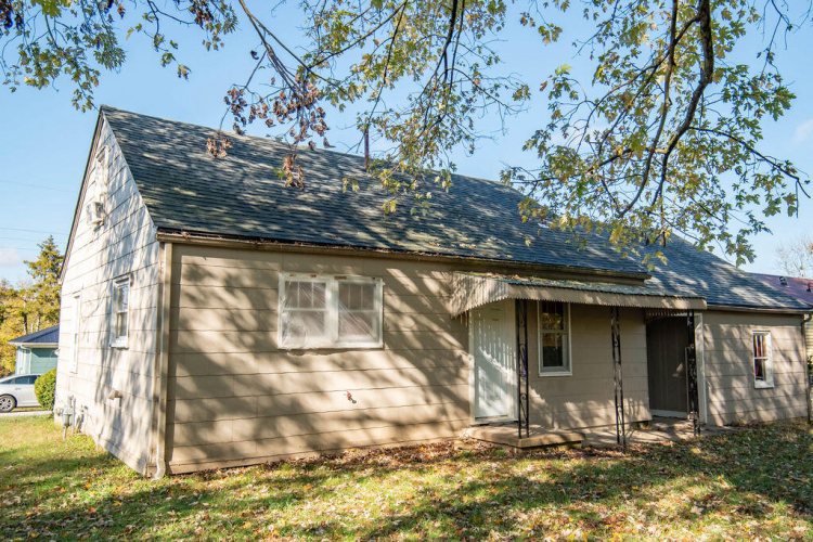 Listing Image 28
