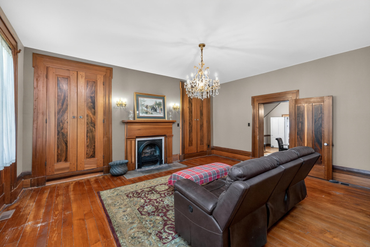 Listing Image 51