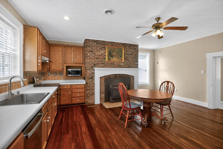 Listing Image 55