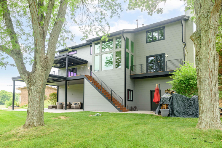 Listing Image 86