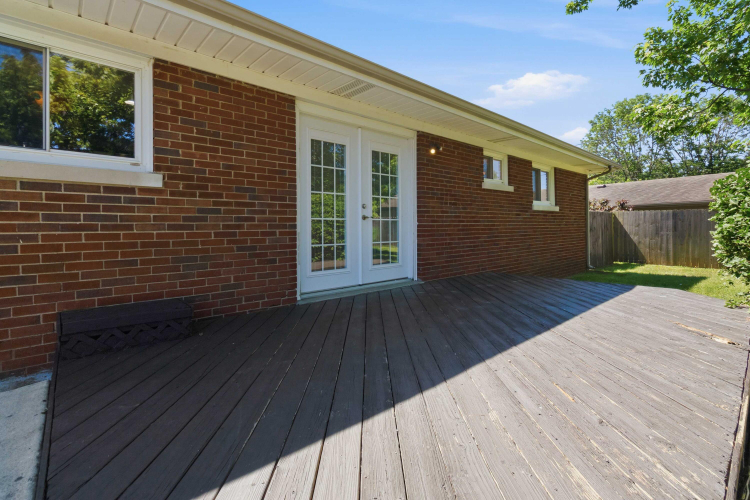 Listing Image 24