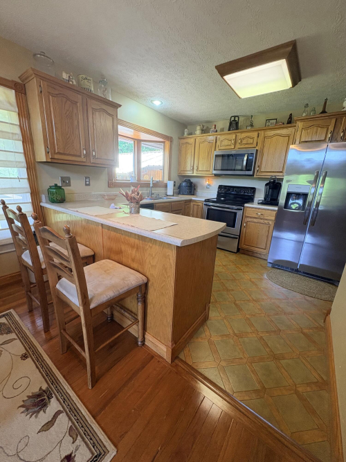 Listing Image 125