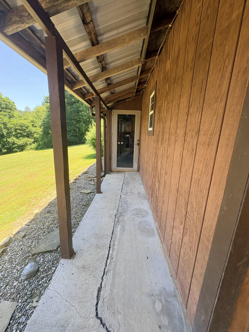 Listing Image 168