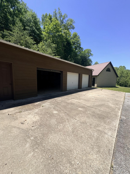 Listing Image 181