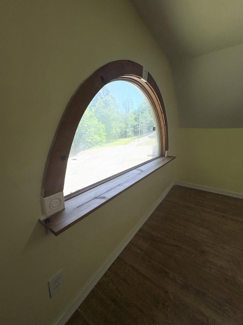 Listing Image 190