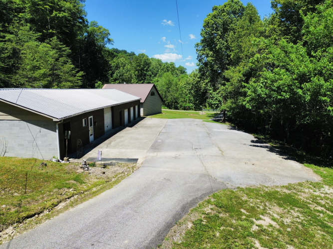 Listing Image 36
