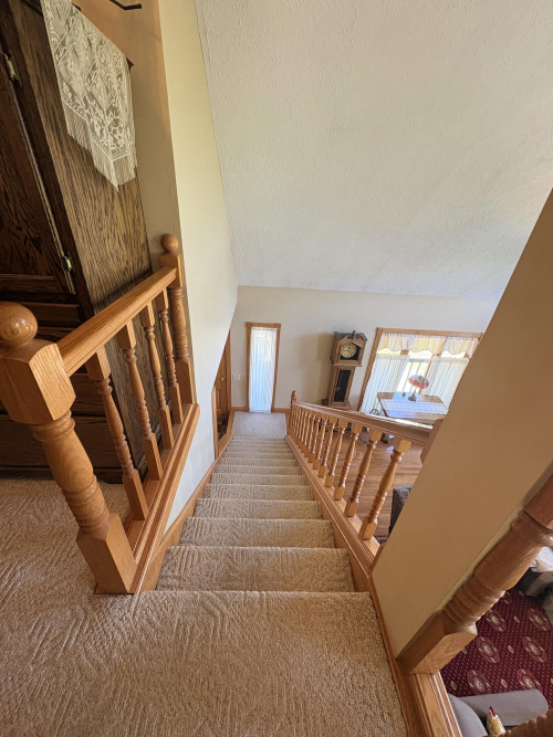 Listing Image 100