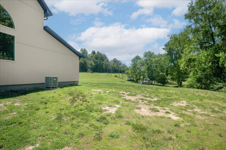 Listing Image 46