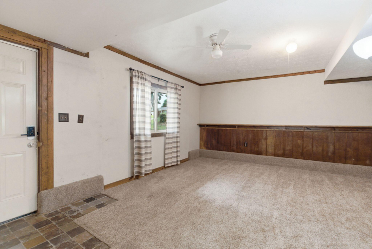 Listing Image 38