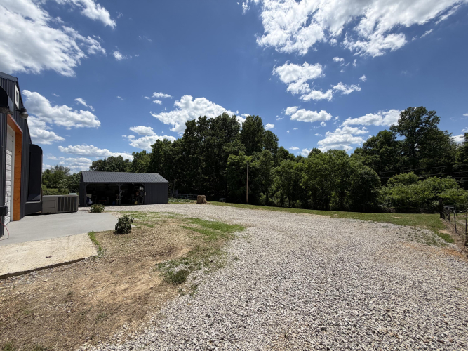 Listing Image 27