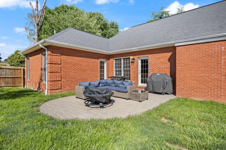 Listing Image 14