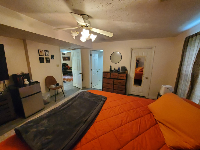Listing Image 37