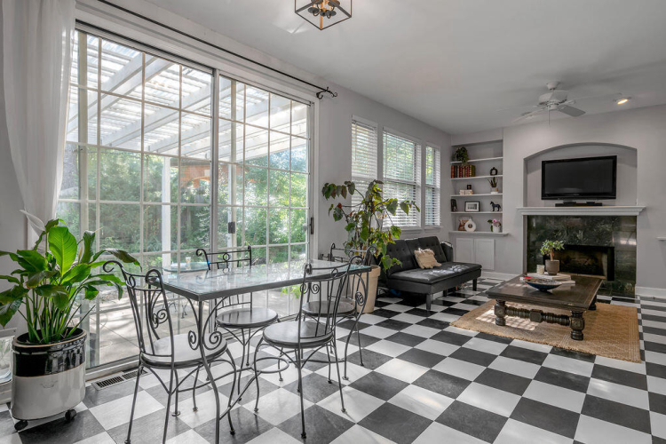 Listing Image 13