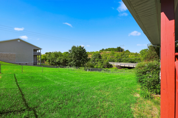Listing Image 38