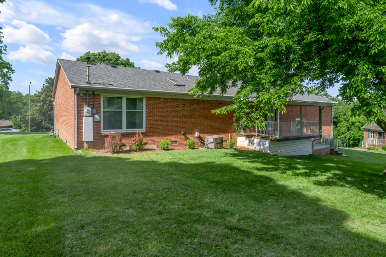 Listing Image 34