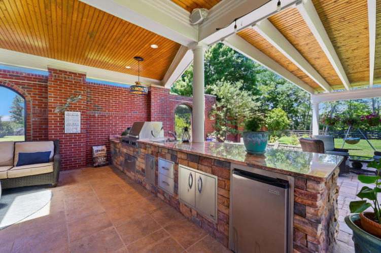 Listing Image 58