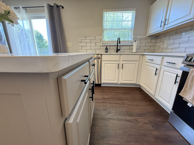 Listing Image 52
