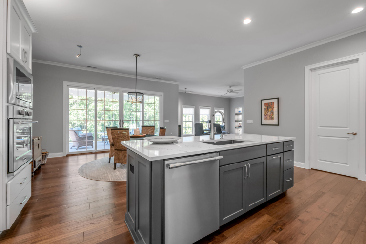 Listing Image 15