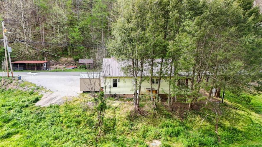 Listing Image 17