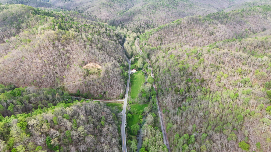 Listing Image 9