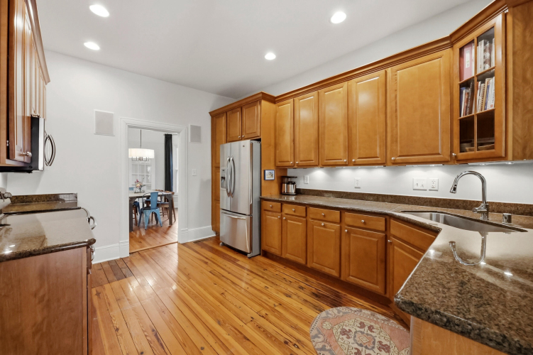 Listing Image 21