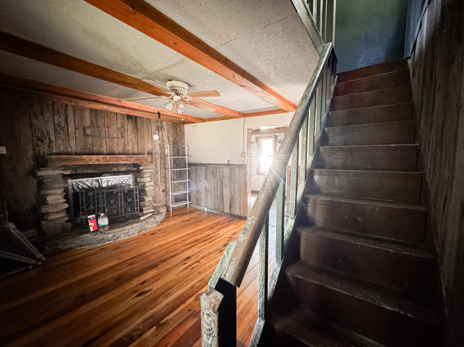 Listing Image 21