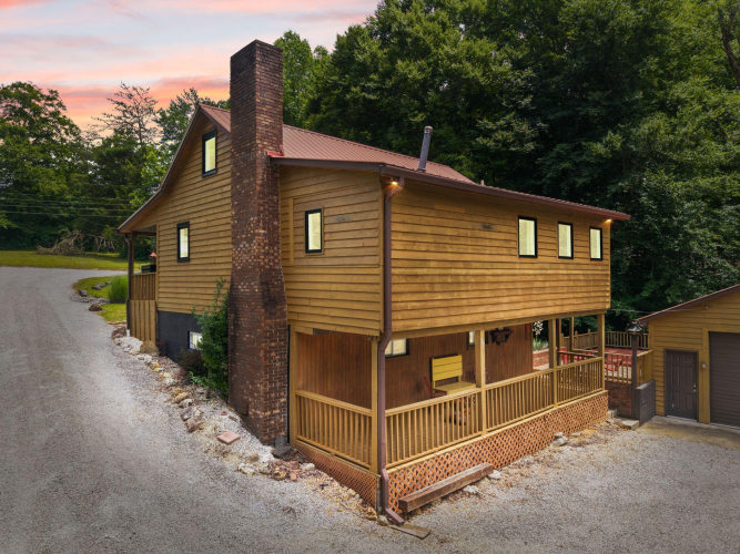 Listing Image 13