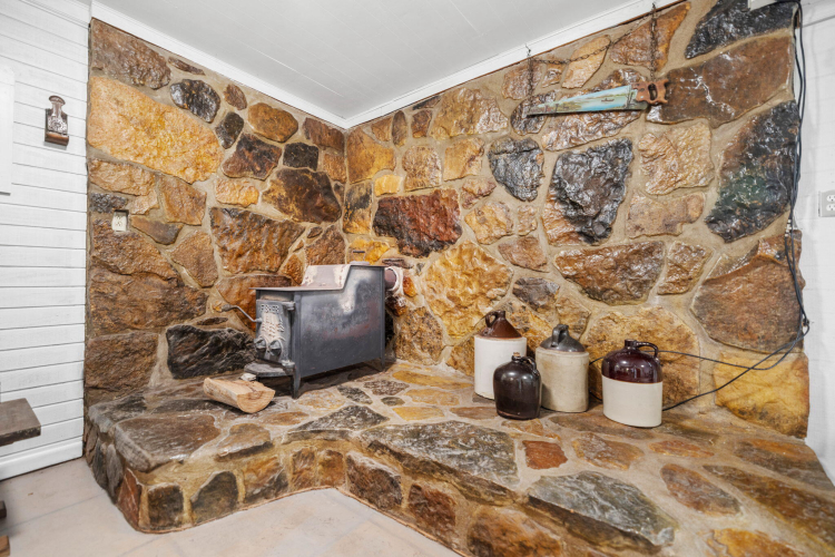 Listing Image 56